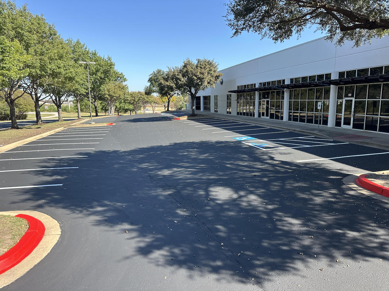 Five Key Tips to Remember When Selecting a Dallas Asphalt Paving Company