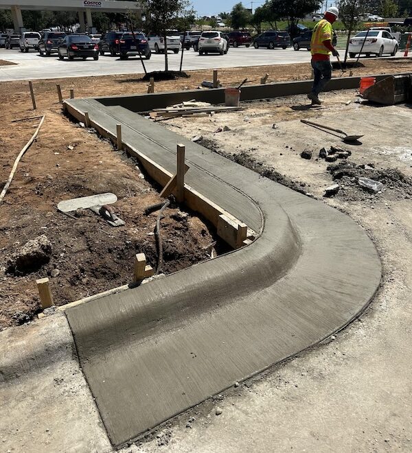 The Complete Guide to Dallas Concrete Curbs and Gutters